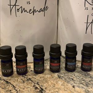 6 Essential Oils by Radha Beauty